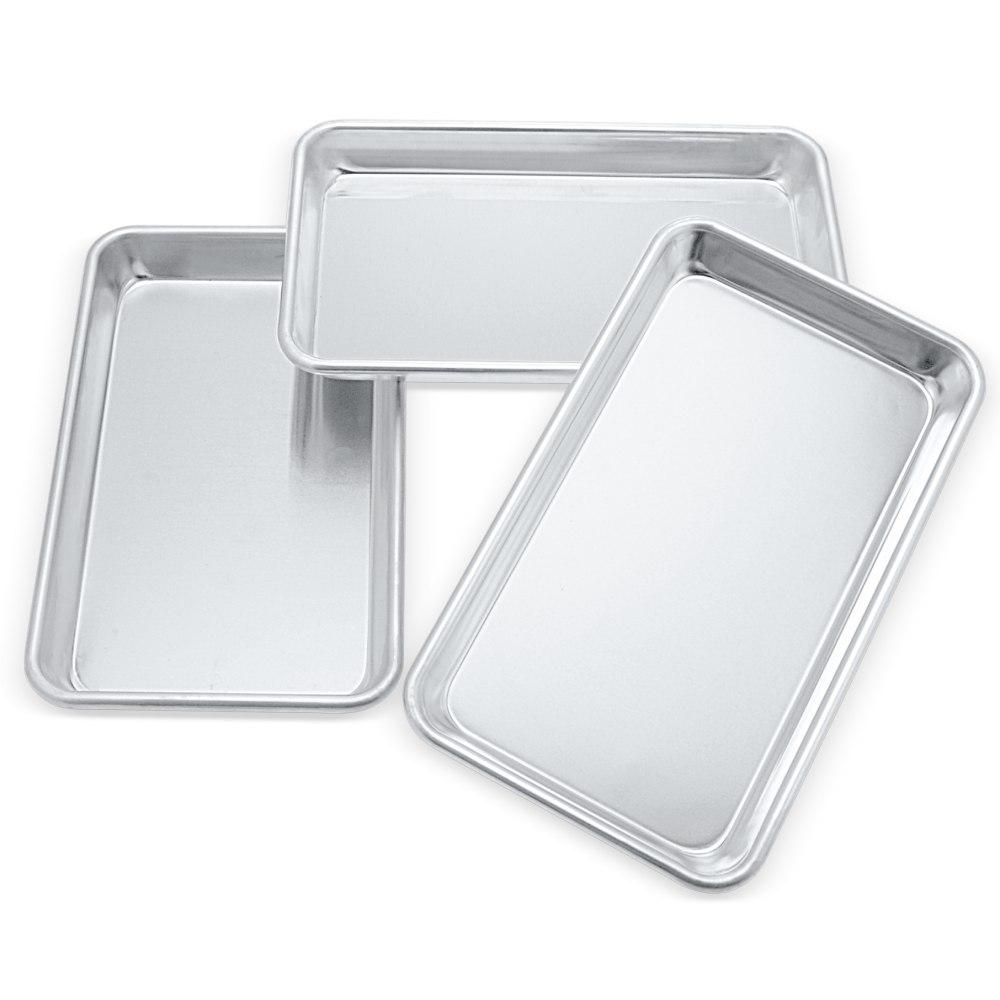 http://www.crowncookware.com/cdn/shop/products/toaster-oven-tray-6-x-10-591505.jpg?v=1628789428