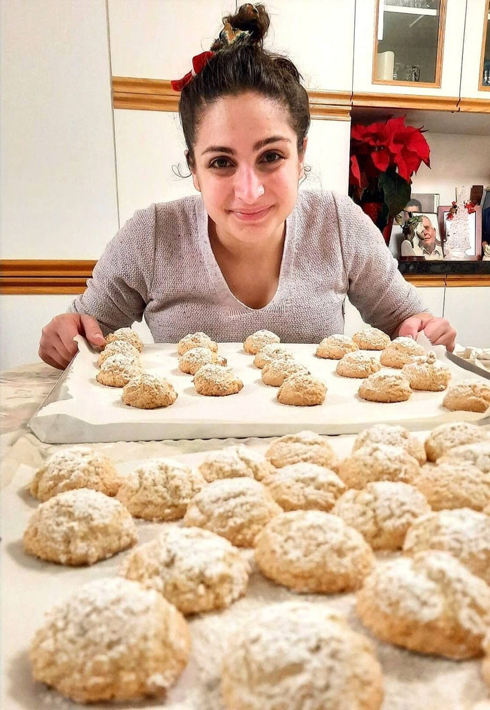 Italy's Sweet Bite - Amaretti - Crown Cookware