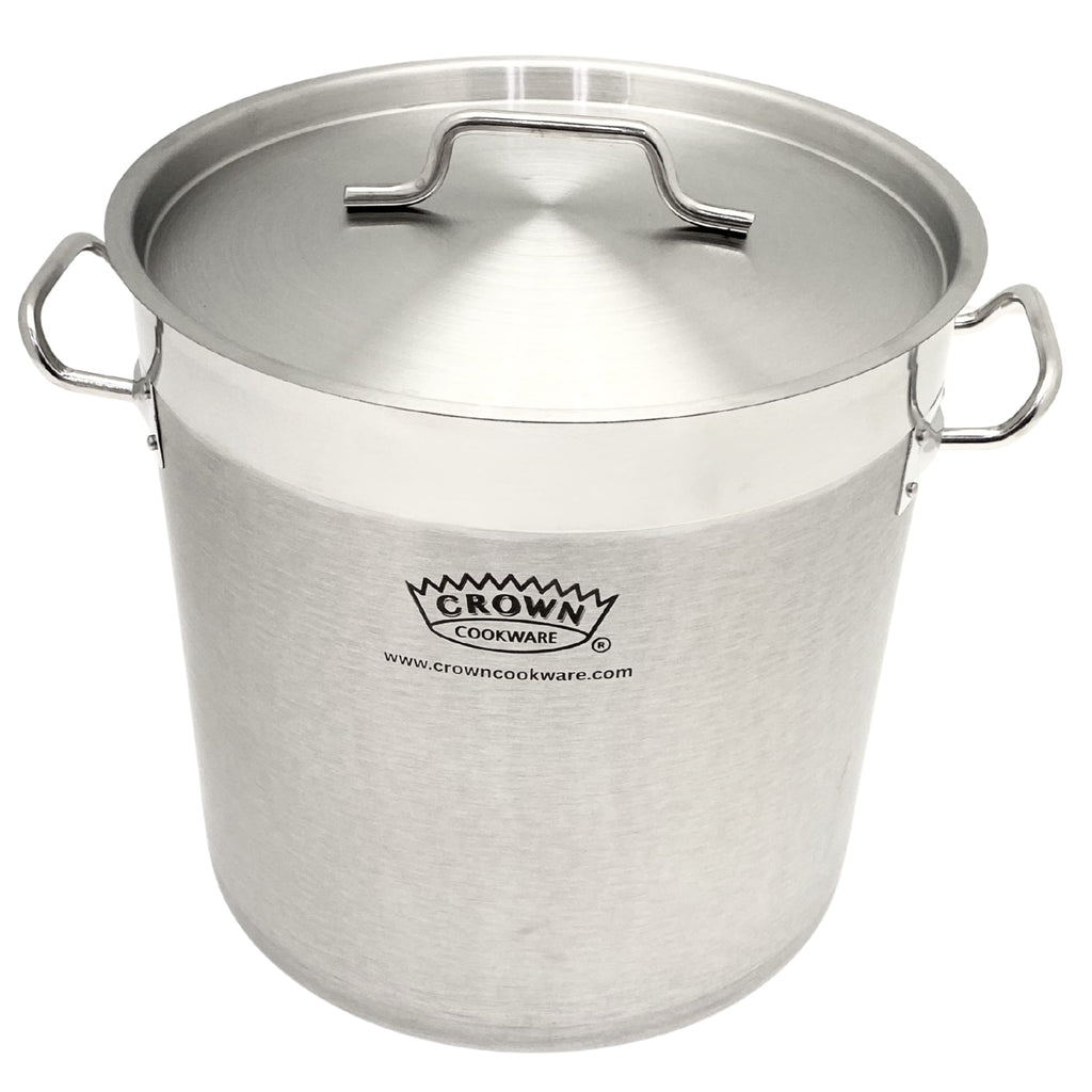 stainless steel pot , Canadian-made cookware and bakeware, Premium quality aluminum bakeware, Commercial-grade kitchenware made in Canada, Crown Cookware factory in Toronto, Professional baking pans for home and business, Durable cake pans made in Canada,