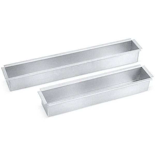 Crown Cookware, Canadian-made cookware and bakeware, Premium quality aluminum bakeware, Commercial-grade kitchenware made in Canada, Crown Cookware factory in Toronto, Professional baking pans for home and business, Durable cake pans made in Canada, High-performance cooking tools for chefs, rectangle terrine epans, bread pans